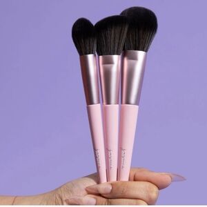 NEW JAZMINE BEAUTY 3 PIECE COMPLEXION BRUSH SET